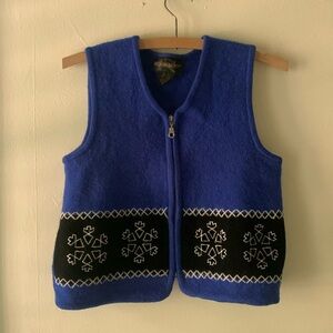 Vintage Wool Snowflake Vest ❄️